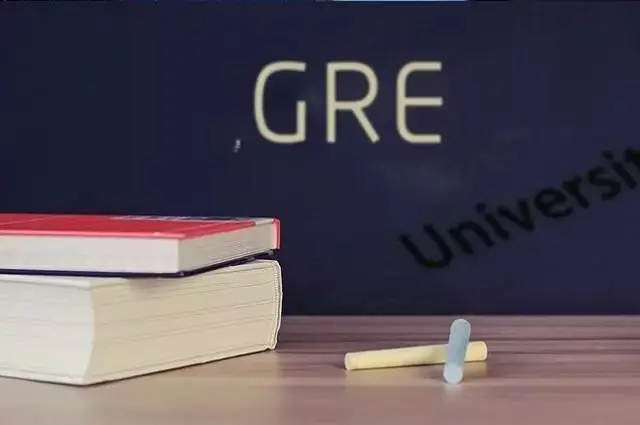 GRE考试是否包含听力项目？